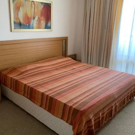 شقة Spacious Apartment In A Luxury Complex By The Sea