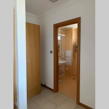 Spacious Apartment In A Luxury Complex By The Sea رافدا